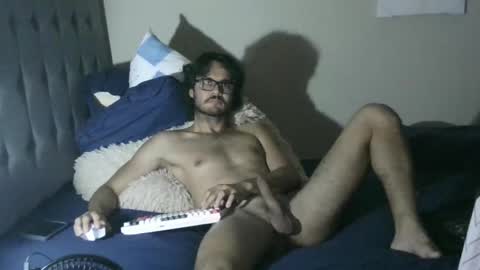 latinincognito online show from April 26, 1:47 am