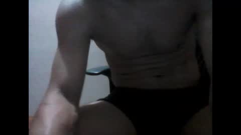 Snapshot of latintropikal chatting on January 25, 7:06 am Latin Flow online show from January 25, 7:06 am