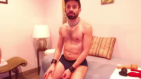 lavenderguy online show from January 15, 11:19 pm