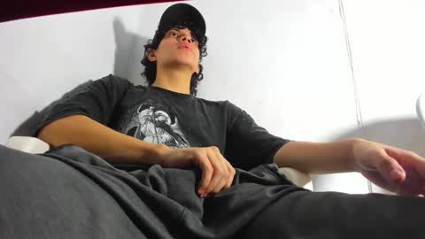 Snapshot of lax777_ chatting on September 21, 12:05 pm ZAmbrano online show from September 21, 12:05 pm