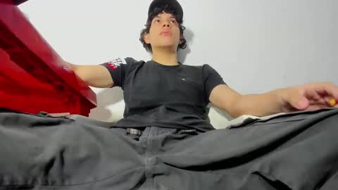 Snapshot of lax777_ chatting on September 26, 11:41 am ZAmbrano online show from September 26, 11:41 am