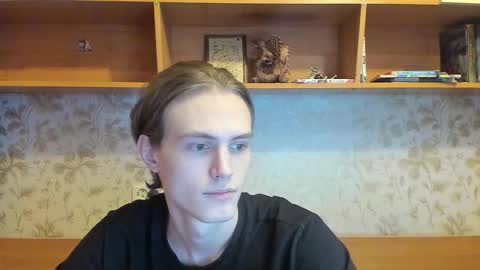 Snapshot of lazaret1k chatting on October 18, 3:39 pm Vladi online show from October 18, 3:39 pm