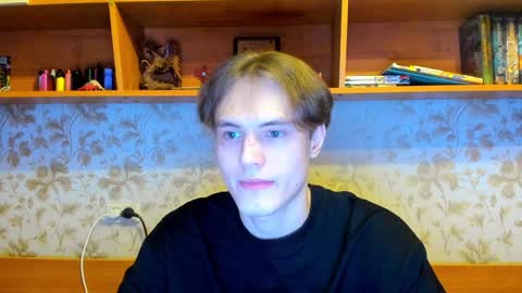 Snapshot of lazaret1k chatting on January 10, 5:02 pm Vladi online show from January 10, 5:02 pm