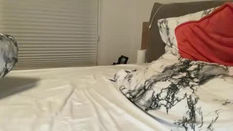 ld010 online show from November 9, 4:22 pm