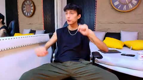 Lean online show from April 23, 3:36 pm