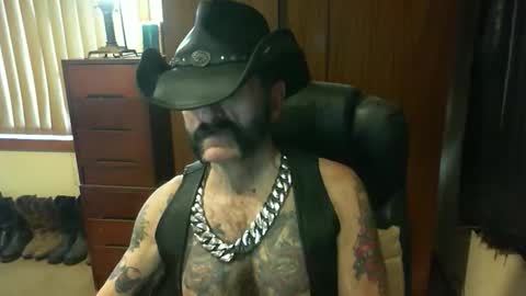 leathergreaser online show from September 13, 12:11 am