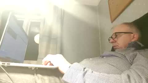 Snapshot of lechertachatte4444 chatting on January 18, 7:37 pm lechertachatte4444 online show from January 18, 7:37 pm