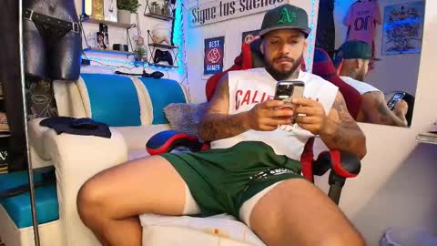 leenar_key online show from February 25, 12:22 am