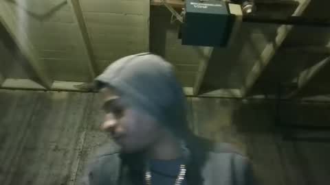 leo199984 online show from April 25, 4:15 am