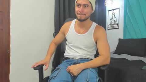 leo_carter1 online show from March 6, 2:36 pm