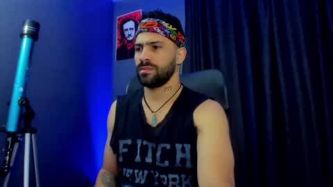Snapshot of leo_diaz01 chatting on February 20, 2:13 pm Leo Diaz online show from February 20, 2:13 pm