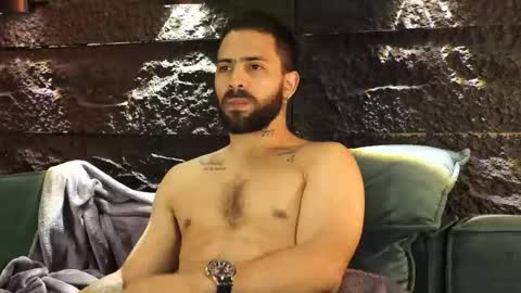 Leo  Diaz online show from November 13, 3:33 am