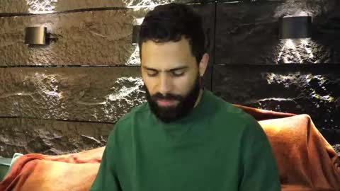 Snapshot of leo_diaz01 chatting on September 28, 9:02 pm Leo Diaz online show from September 28, 9:02 pm