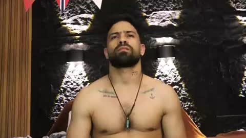 Leo  Diaz online show from July 24, 2:09 am