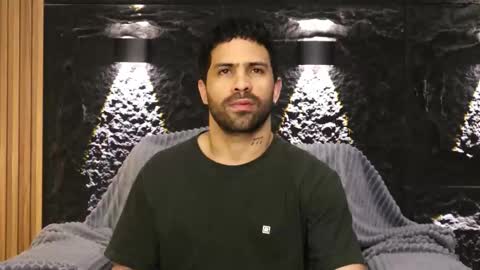 Leo  Diaz online show from March 28, 12:44 am