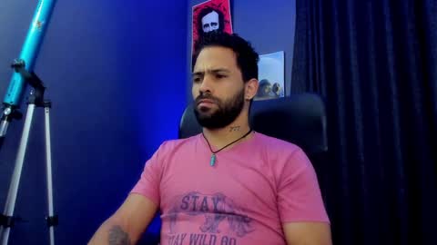 Snapshot of leo_diaz01 chatting on February 5, 2:30 am Leo Diaz online show from February 5, 2:30 am