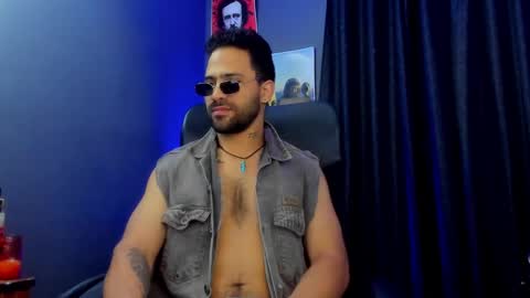 Snapshot of leo_diaz01 chatting on January 21, 8:32 pm Leo Diaz online show from January 21, 8:32 pm