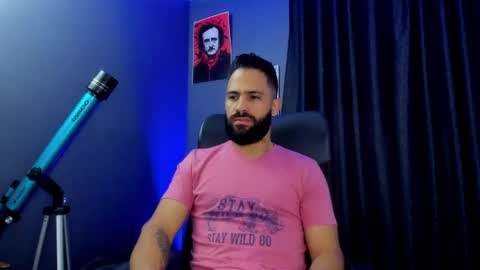 Snapshot of leo_diaz01 chatting on December 30, 11:17 pm Leo Diaz online show from December 30, 11:17 pm