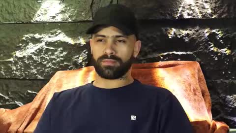 Snapshot of leo_diaz01 chatting on October 2, 2:59 am Leo Diaz online show from October 2, 2:59 am