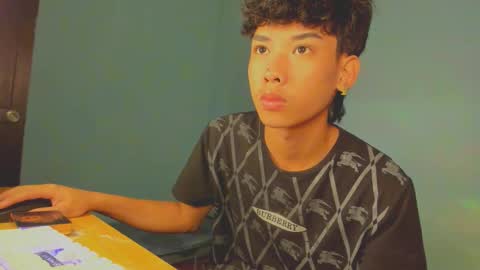 Snapshot of leo_hottiesexyasian chatting on October 6, 3:06 pm Leo online show from October 6, 3:06 pm