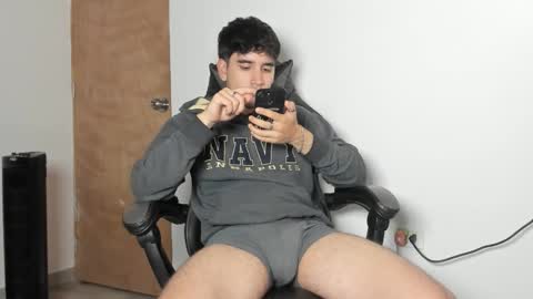 Leo Jones online show from January 11, 11:41 pm