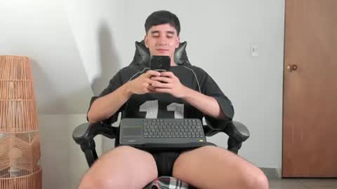 Leo Jones online show from July 25, 2:19 am