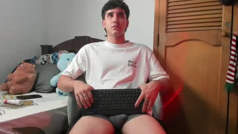 Leo Jones online show from June 26, 12:58 am