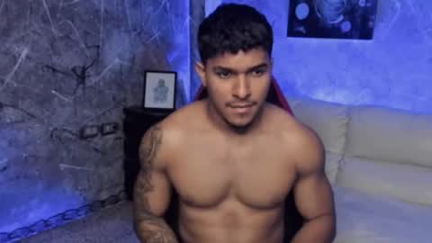 Leo independent model online show from March 8, 2:48 am