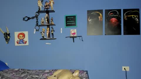 leon_big_cock online show from March 23, 6:25 pm