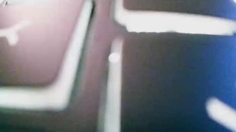 leon_pgorda online show from January 14, 4:40 pm