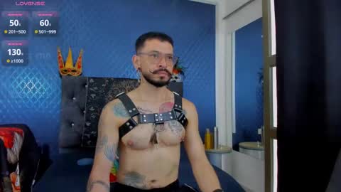 Snapshot of leondevereda_ chatting on January 30, 7:26 pm Len online show from January 30, 7:26 pm