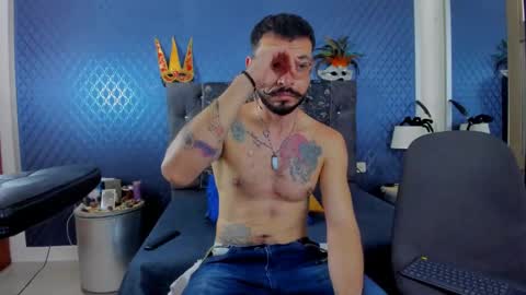 Snapshot of leondevereda_ chatting on January 31, 8:54 pm Len online show from January 31, 8:54 pm