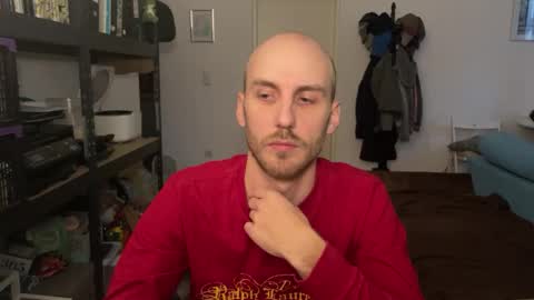 Leon online show from November 21, 1:54 pm