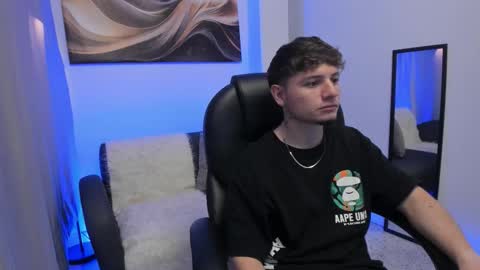 Leo  online show from March 6, 5:26 am