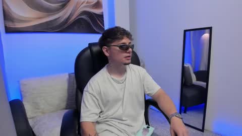 Leo  online show from March 5, 4:31 am