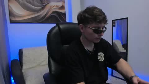 Leo  online show from March 7, 5:27 am