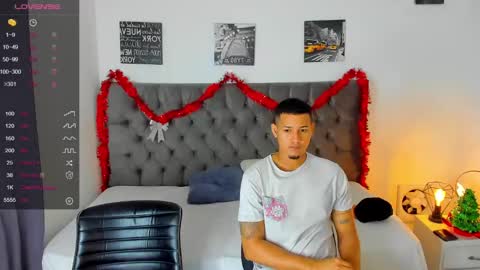 lewis online show from December 21, 6:23 pm