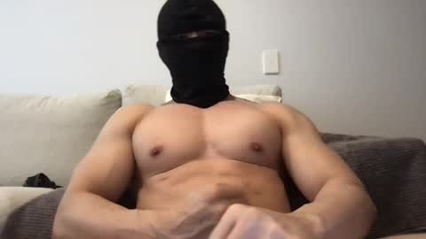 Snapshot of lexxxx442 chatting on January 6, 2:37 am AsianKing online show from January 6, 2:37 am