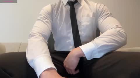 Snapshot of lexxxx442 chatting on September 17, 3:07 am AsianKing online show from September 17, 3:07 am