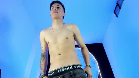 Liam Smith online show from November 8, 1:25 pm