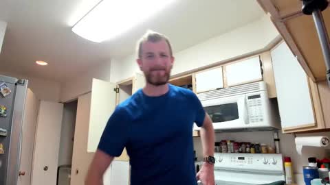 Liam online show from September 13, 4:08 pm