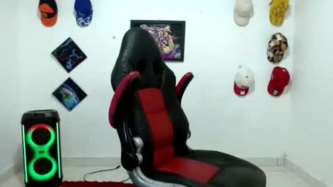 Andres online show from March 1, 11:15 pm