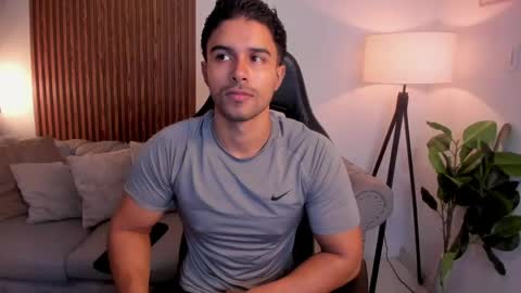 Liam Collins online show from June 6, 12:11 pm