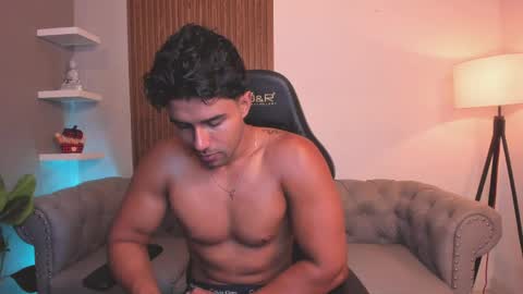 Liam Collins online show from April 23, 12:29 pm