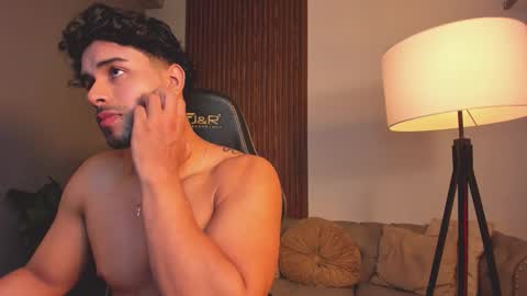 Liam Collins online show from March 22, 12:10 pm