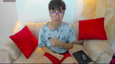 LIAM online show from March 6, 5:33 pm