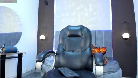 Liam online show from October 15, 12:51 am