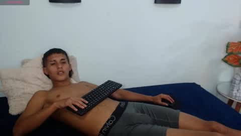 Snapshot of liamblack16 chatting on October 9, 3:17 pm LiamBlack16 online show from October 9, 3:17 pm