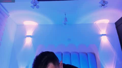 Snapshot of liamdeep_ chatting on September 17, 6:03 am LiamDeep online show from September 17, 6:03 am
