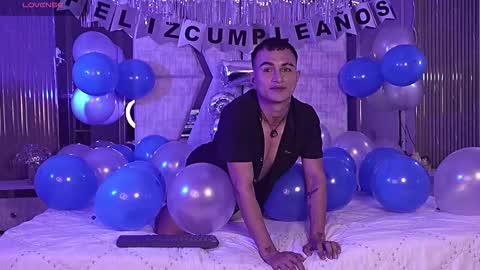 LiamDeep online show from February 10, 10:25 pm